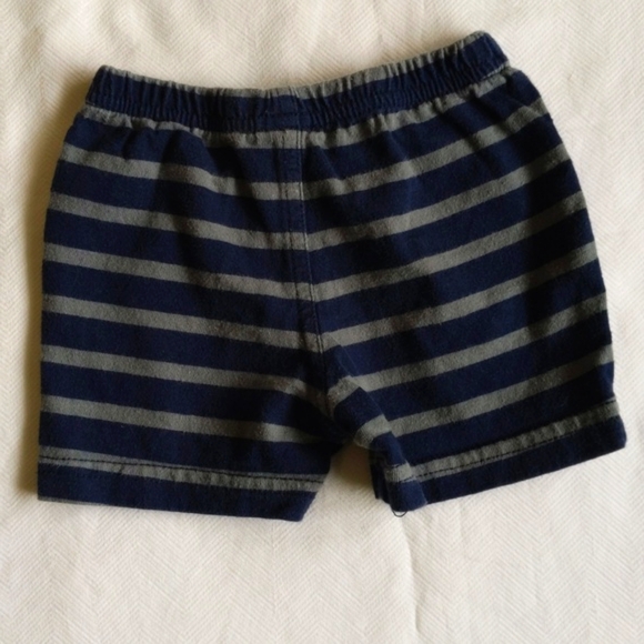 child of mine by carter's striped cotton comfy shorts 3-6 months baby boy - Picture 4 of 4